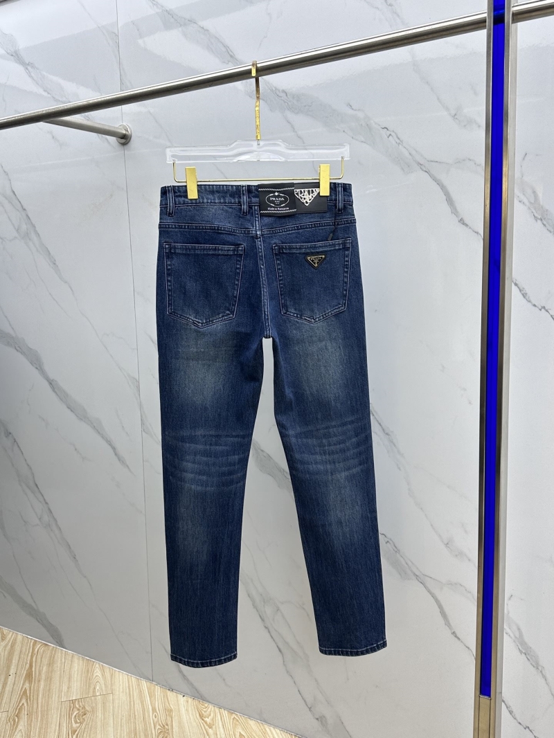 Pra*a jeans